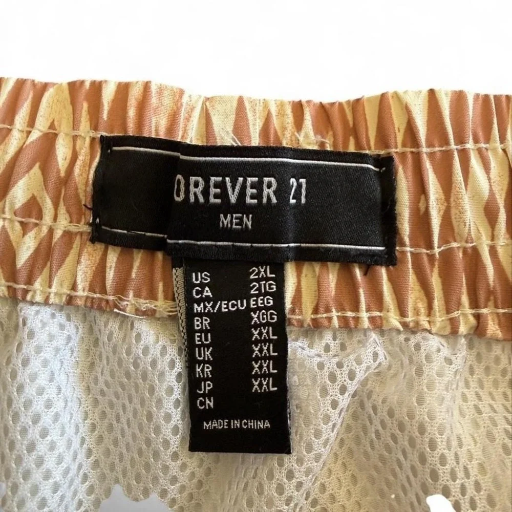 Forever 21 Men Swim Trunks Tan White Geometric Tribal Print Mesh Lined 2XL XXL